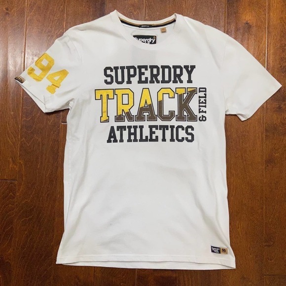 Superdry Track & Field White Gold Black Graphic Tee Men's Size Large - Picture 2 of 8